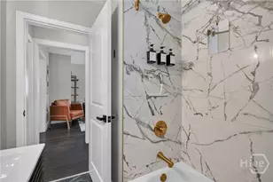 1332 E 39th St, Savannah, GA 31404 - Photo 21
