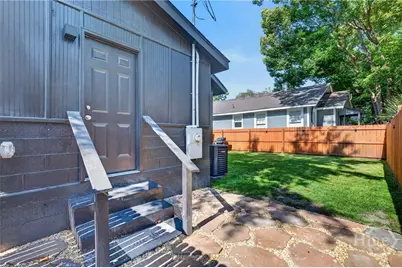 1332 E 39th & 2205 Ash Street, Savannah, GA 31404 - Photo 5