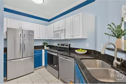 2526 Whitemarsh Way, Savannah, GA 31410 - Photo 5