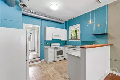 402 E 38th Street, Savannah, GA 31401 - Photo 39