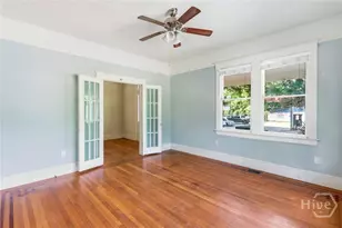 402 E 38th St, Savannah, GA 31401 - Photo 13