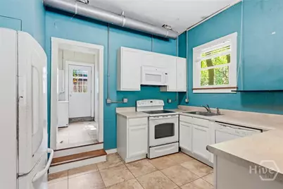 402 E 38th Street, Savannah, GA 31401 - Photo 41