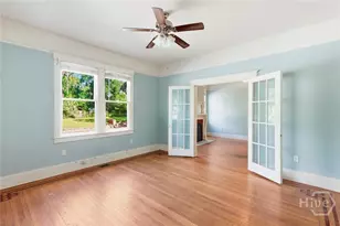 402 E 38th St, Savannah, GA 31401 - Photo 15