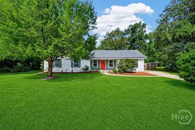 214 Jefferson Circle SE, Allenhurst, GA 31301 - Photo 1