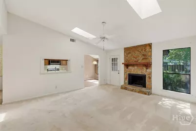 7601 Wymberly Court, Savannah, GA 31406 - Photo 9