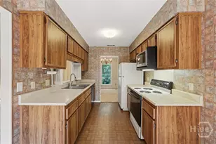 7601 Wymberly Ct, Savannah, GA 31406 - Photo 13