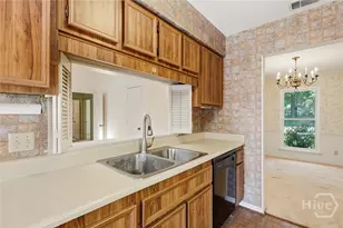 7601 Wymberly Ct, Savannah, GA 31406 - Photo 15