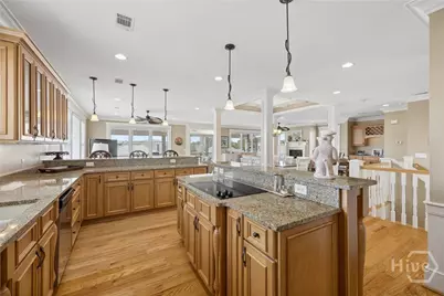 10 8th Street, Tybee Island, GA 31328 - Photo 35