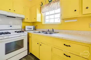 126 Oglesby Ave, Garden City, GA 31408 - Photo 11