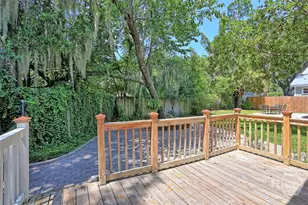 3227 Cedar St, Savannah, GA 31404 - Photo 7