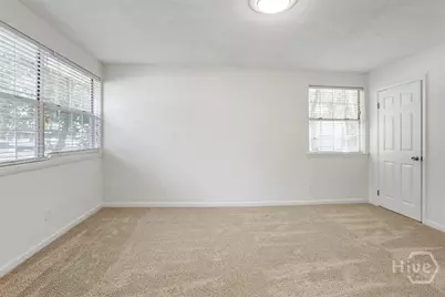 1505 W Creighton Place, Savannah, GA 31406 - Photo 11