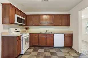 1505 W Creighton Pl, Savannah, GA 31406 - Photo 13