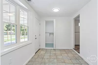1505 W Creighton Place, Savannah, GA 31406 - Photo 15