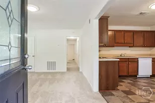 1505 W Creighton Pl, Savannah, GA 31406 - Photo 9