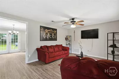 615 Madison Drive, Hinesville, GA 31313 - Photo 7