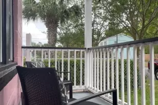 626 E Waldburg St, Savannah, GA 31401 - Photo 3