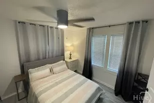 626 E Waldburg St, Savannah, GA 31401 - Photo 25
