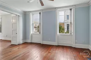 227 W Broughton St, Savannah, GA 31401 - Photo 7