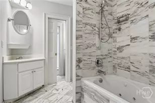227 W Broughton St, Savannah, GA 31401 - Photo 25