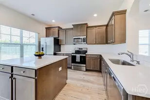 3823 Castleoak Dr, Richmond Hill, GA 31324 - Photo 3