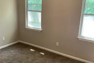 1015 Bowden St, Savannah, GA 31415 - Photo 5