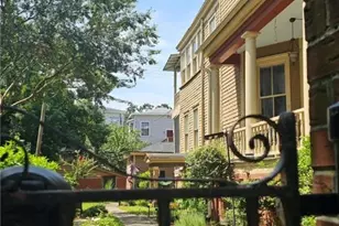 109 E Park Ave, Savannah, GA 31401 - Photo 3