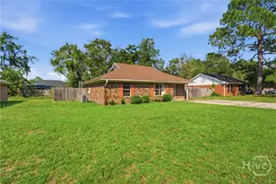 1328 Loblolly Dr, Hinesville, GA 31313 - Photo 3