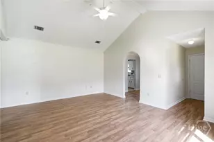 1328 Loblolly Dr, Hinesville, GA 31313 - Photo 11