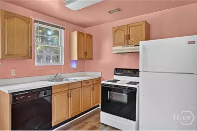 2422 Norwood Avenue, Savannah, GA 31406 - Photo 11