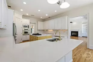 104 Commodore Dr, Savannah, GA 31410 - Photo 25