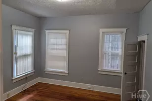 1237 E Anderson St, Savannah, GA 31404 - Photo 9