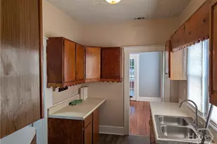 1237 E Anderson St, Savannah, GA 31404 - Photo 21
