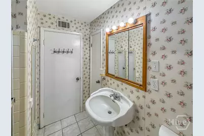 101 Seminole Street, Savannah, GA 31406 - Photo 11