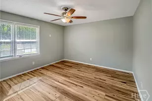 1616 Rosemary St, Savannah, GA 31415 - Photo 17