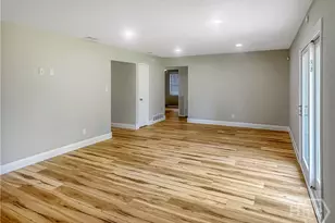 1616 Rosemary St, Savannah, GA 31415 - Photo 7