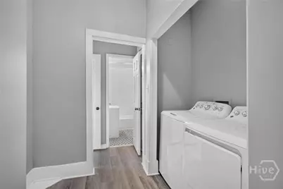 535 E 37th Street, Savannah, GA 31401 - Photo 35