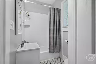 535 E 37th St, Savannah, GA 31401 - Photo 35
