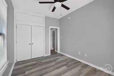 535 E 37th Street, Savannah, GA 31401 - Photo 37