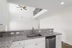 125 Grimsby Rd, Savannah, GA 31407 - Photo 15