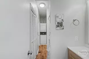 25 W Perry St, Savannah, GA 31401 - Photo 53