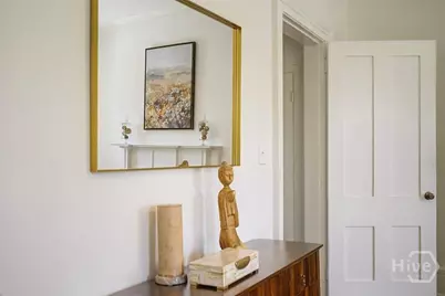 25 W Perry Street, Savannah, GA 31401 - Photo 27