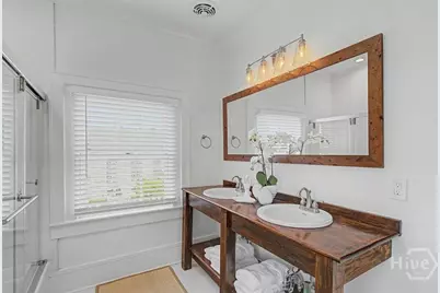 25 W Perry Street, Savannah, GA 31401 - Photo 39