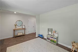 212 Skylark Rd, Bloomingdale, GA 31302 - Photo 7