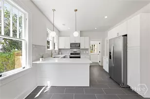 1106 E 40th St, Savannah, GA 31404 - Photo 13