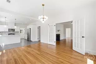 1106 E 40th St, Savannah, GA 31404 - Photo 9