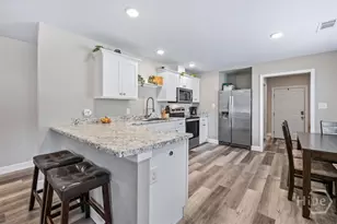 305 E 4th St, Springfield, GA 31329 - Photo 3