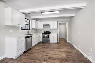 2217 Iris St, Savannah, GA 31406 - Photo 13