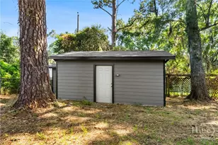 2217 Iris St, Savannah, GA 31406 - Photo 25