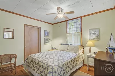 804 E 36th Street, Savannah, GA 31401 - Photo 9