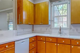 2607 Governor St, Savannah, GA 31408 - Photo 13
